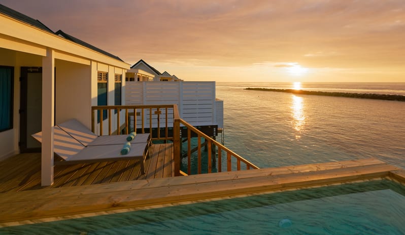 Sunrise and Sunset Water Villas, Sunset Exterior